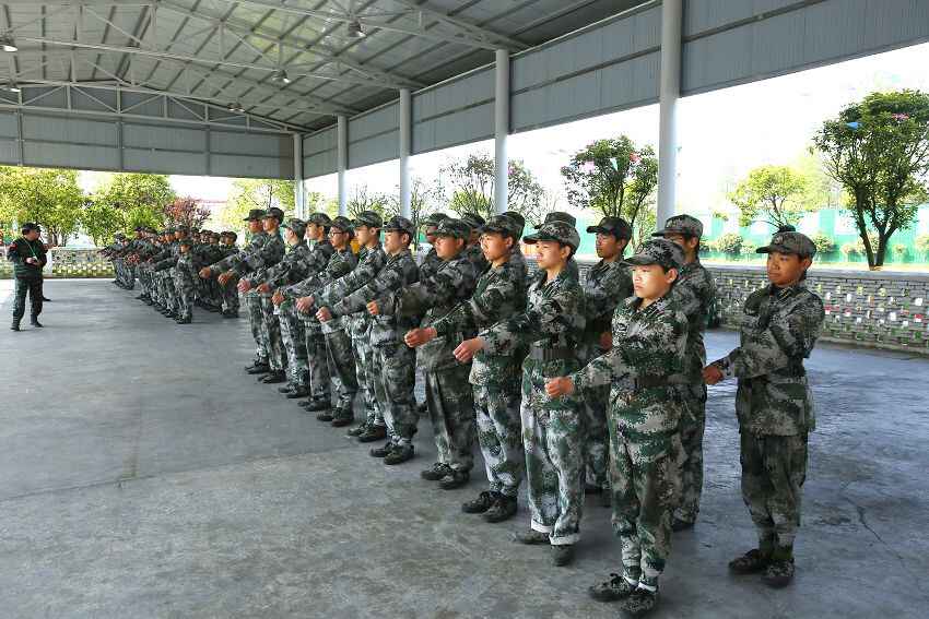家長發現孩子不愿上學咋辦(圖1)